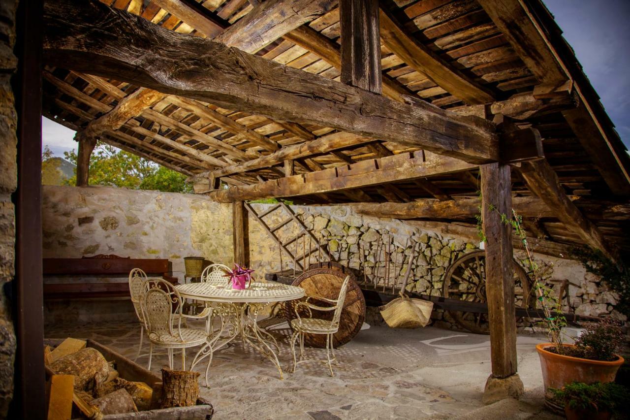 Casería el Hondrígu Mestas De Con Exterior foto